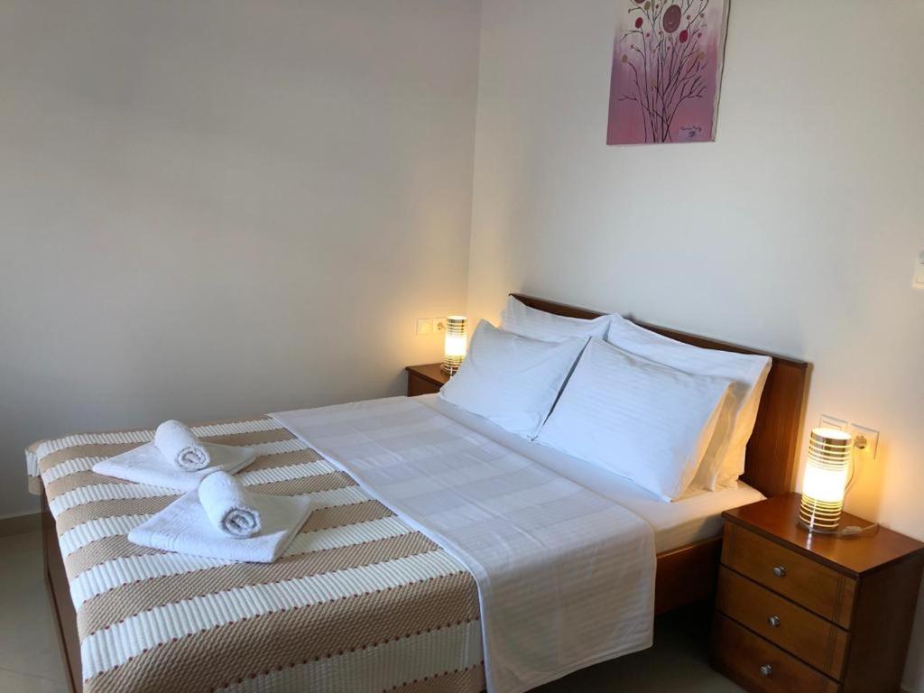 Erdeti Boutique Hotel Sarande Exterior photo